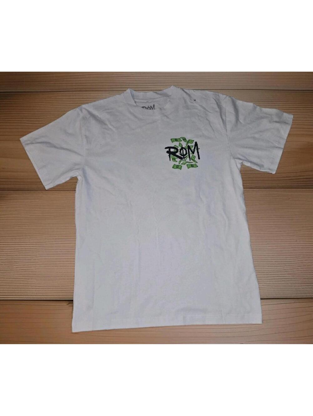ROM streetwear brand t-shirt Size Medium (114)